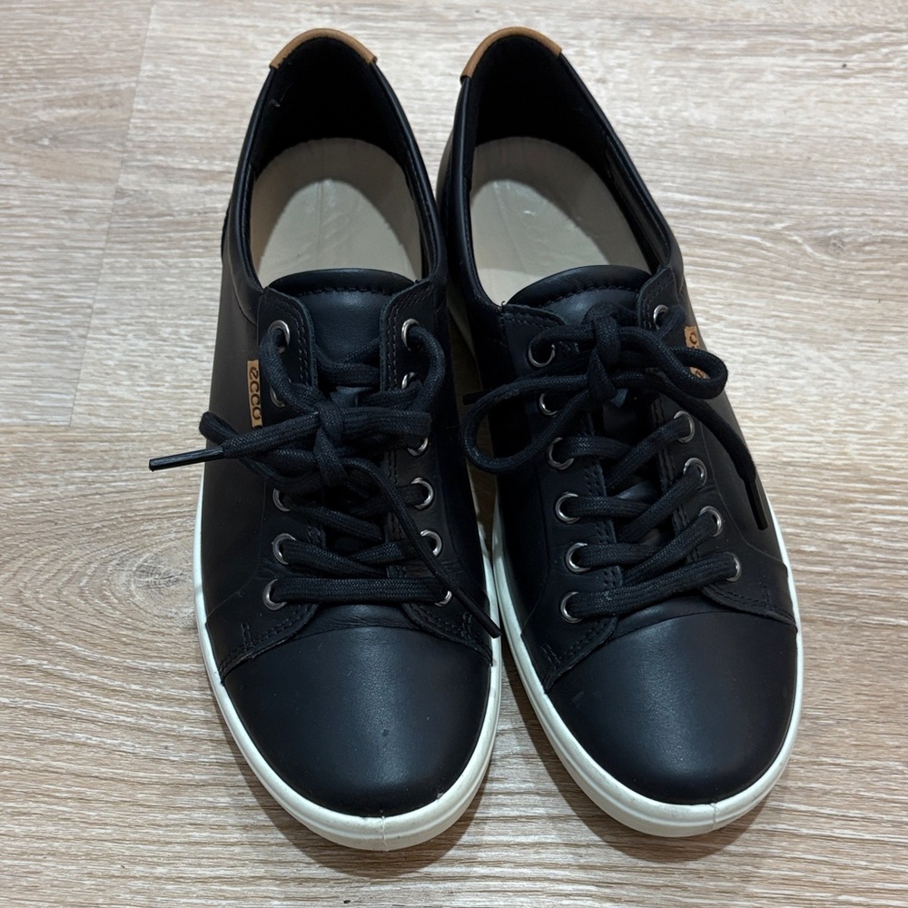 Ecco Black and White Women's Sneakers